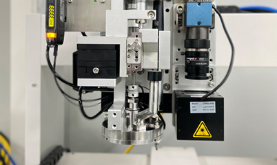 精(jīng)密電(dian)子(zi)在(zai)激光自動(dòng)焊錫機(jī)的(de)工(gong)藝應用(yong)優(you)勢(shi)